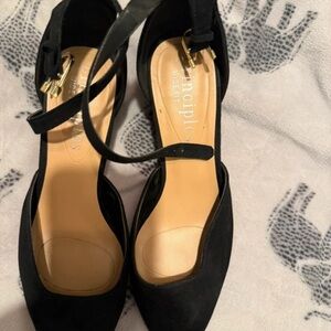 Vince Camuto Elegant Black Heels